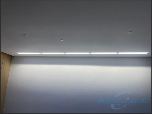 80W مصباح السقف المصطنع LED مع RA > 93 CRI و 2100K-7500K درجة حرارة اللون القابلة للتعديل للاستخدام الداخلي والخارجي